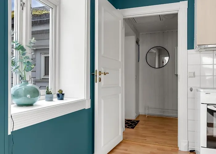 Heart Of The L Explore L Arctic Vibes * Tromsø